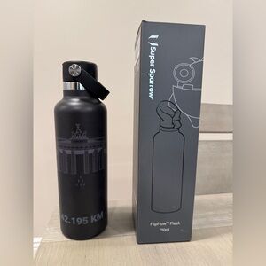 Super Sparrow 2025 BMW Berlin Marathon Limited edition water bottle. Black 750ml